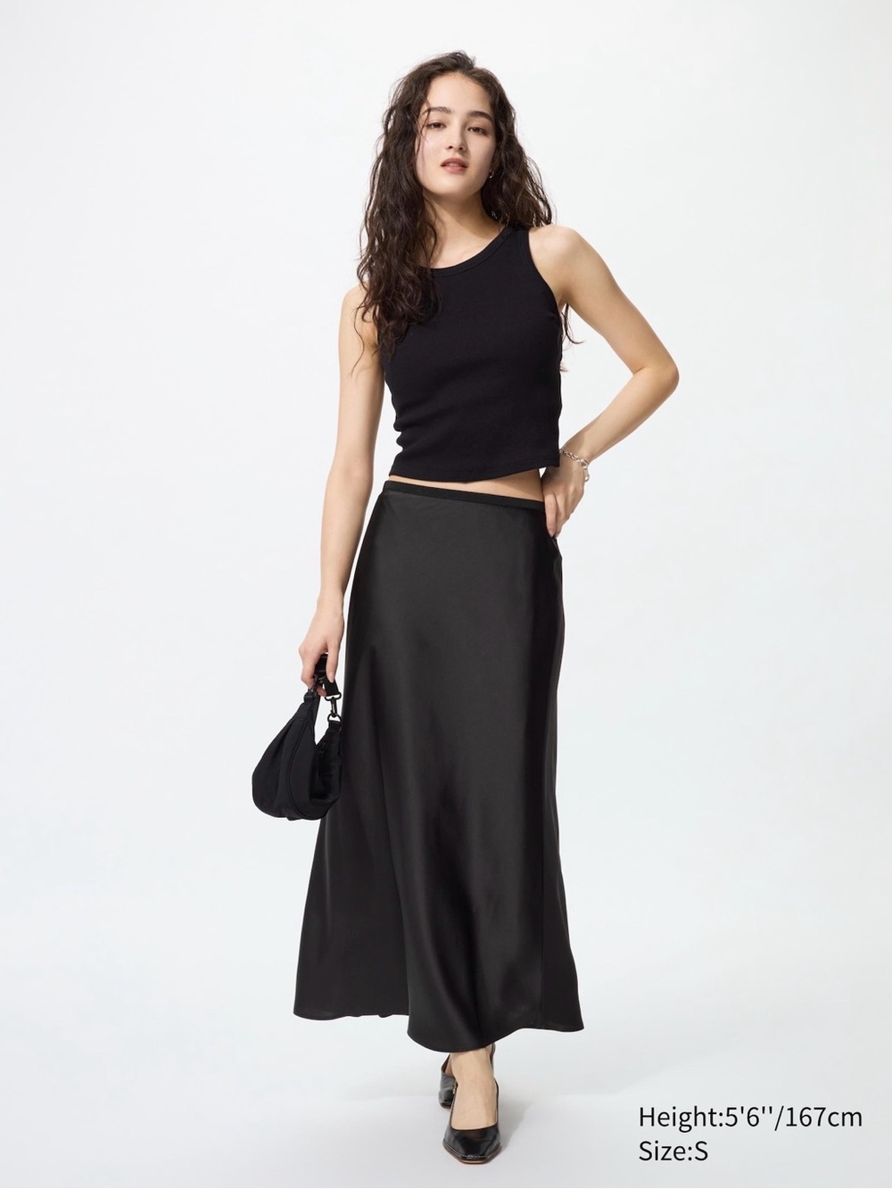 Uniqlo Satin Skirt in Black Size Large EUC